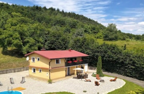 Vrbovsko House | Family friendly house with a swimming pool Vrbovsko, Gorski kotar (K-20331)
