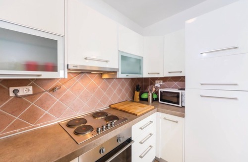 Privlaka Apartment | Gorgeous apartment in Privlaka with WiFi
