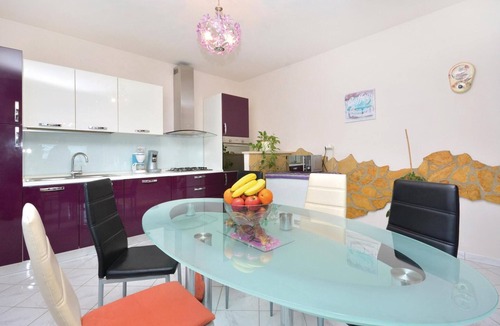 Srinjine Apartment | Gorgeous apartment in Srinjine