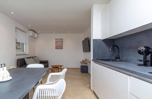 Ravni Apartment | Gorgeous apartment in Labin with WiFi
