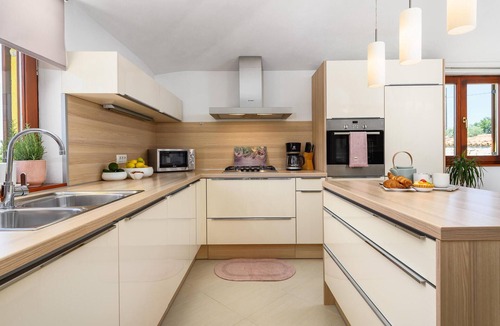 Galizana House | Gorgeous home in Galizana