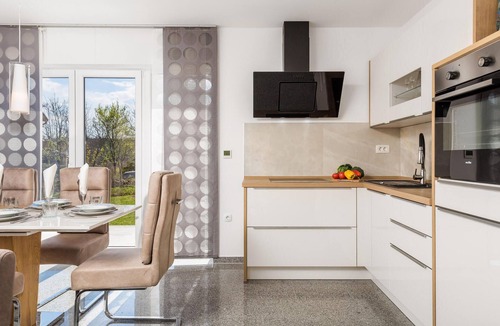 Viskovo House | Gorgeous home in Kastav with WiFi