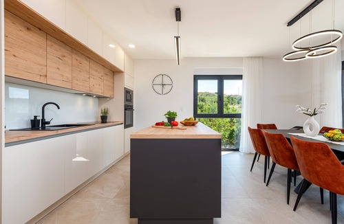 Rovanjska House | Gorgeous home in Rovanjska