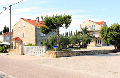 Cilipi Apartment | Grand Pinea Apartments