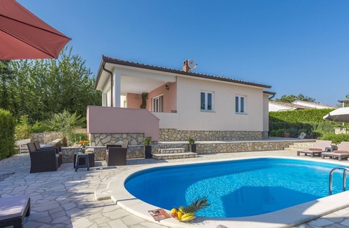 Becici House | Haus Merjem
