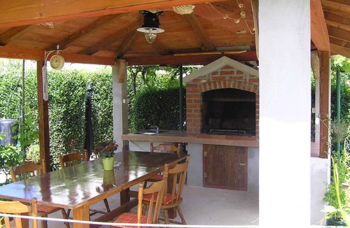 Supetarska Draga Apartment | Holiday apartment with air conditioning