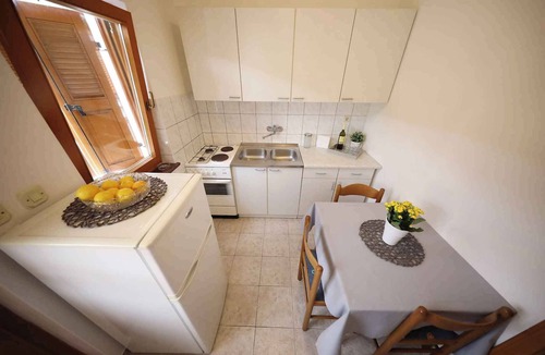 Knez Apartment | Holiday apartment near the coast