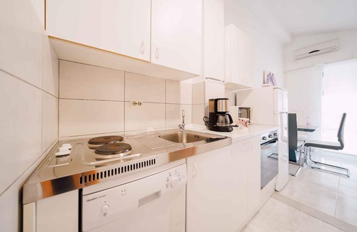 Ljubac Apartment | Holiday apartment suitable for children, 350 m from the sandy beach