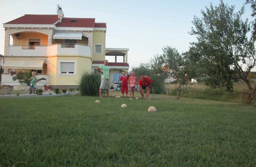 Ljubac Apartment | Holiday apartment with air conditioning
