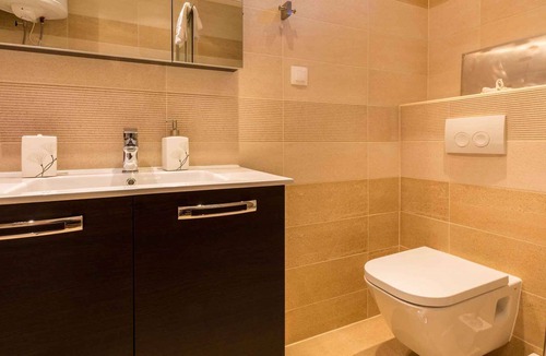 Selce Apartment | Holiday apartment with balcony with grill and a wonderful sea view