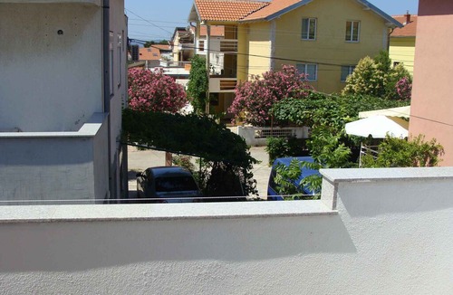 Vodice Apartment | Holiday apartment with balcony and air conditioning