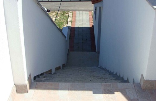 Vodice Apartment | Holiday apartment with balcony and air conditioning