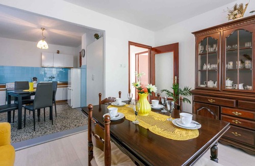 Dramalj Apartment | Holiday apartment with sea views and 50m from the beach