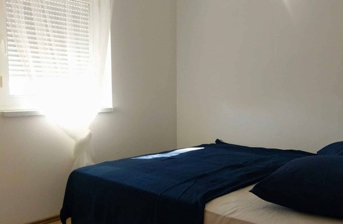 Klimno Apartment | Holiday apartment with sea view