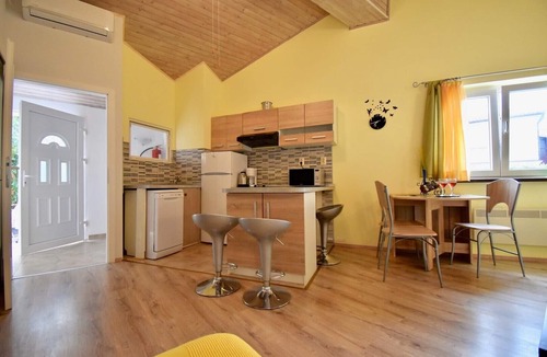 Medulin Apartment | Holiday apartments Medulin/Charming apartment with terrace 1