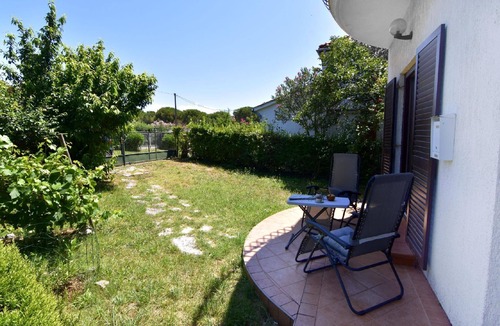 Zambratija Apartment | Holiday flat "Vesna Peovic" with terrace