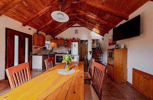 Potirna House | Holiday Home Holiday Home Ivan with Heated Pool