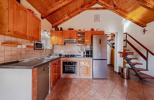 Potirna House | Holiday Home Holiday Home Ivan with Heated Pool