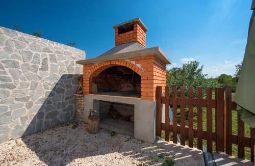 Puljane House | Holiday home Ana with pool national park krka