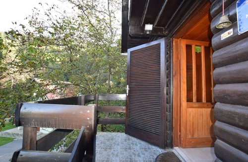 Vrbovsko House | Holiday Home in Vrbovsko near Kamačnik Trail