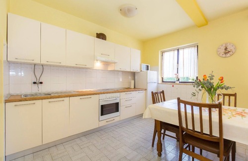 Becici House | Holiday home with garden, barbecue and terrace