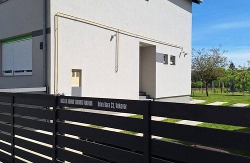 Borovo House | Holiday home with hot tub Vukovar, Slavonija (K-22809)
