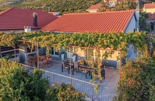 Postup House | Holiday home with hot tub Postup, Pelješac (K-19954)