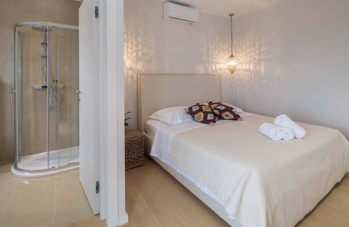Sutivan House | Holiday house Sutivan for 1 - 6 persons with 3 bedrooms - Holiday house
