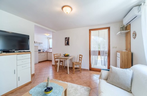 Sutivan House | Holiday house with a parking space Sutivan, Brač (K-23075)