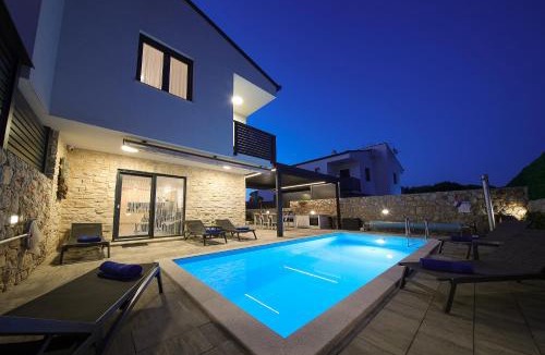 Sveti Anton House | Holiday house ZOROO with private pool