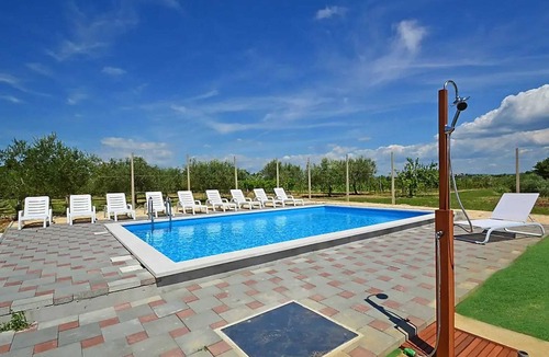 Buje Villa | Homerez - Villa in Buje