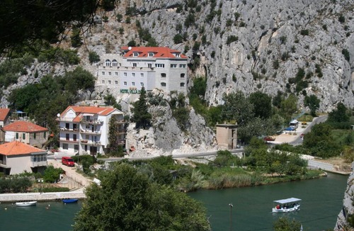 Omis Hotel | Hotel Villa Dvor