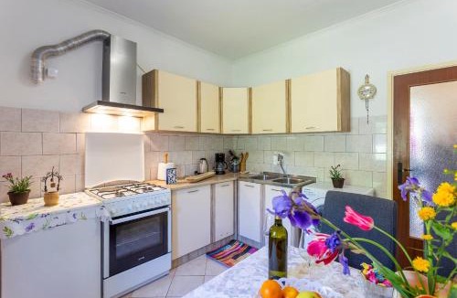 Vinez House | House Gioia Cristina