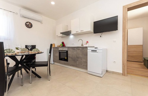 Skradin House | House Mirakul near Krka with Private Pool (126301-K1) - Skradin