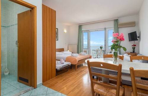 Podstrana Apartment | Jerkan 17 by Interhome