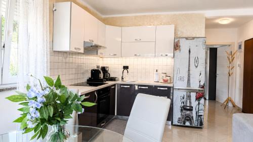 Sarsoni Apartment | K&D