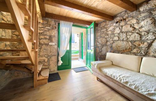 Kornic Villa | Kamena vila