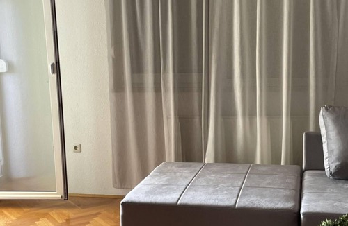 Stobrec Apartment | Kinderfreundliches Appartement mit Garten by Interhome