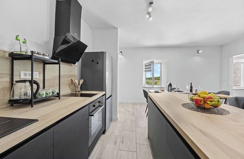 Korenici House | Lara Holiday Home