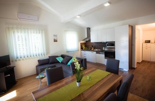Vodice Apartment | Lego