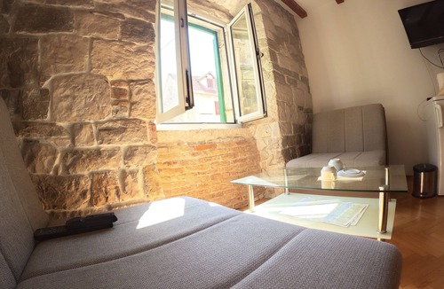 Split Hotel | Lovely accommodation in the strict center of old town Split.