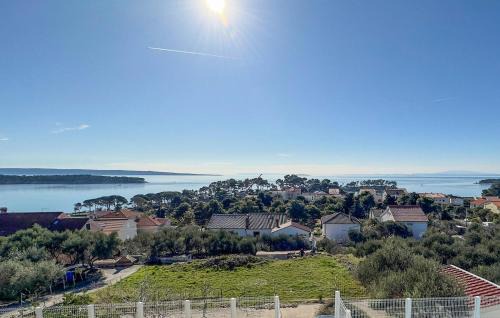 Banjol Apartment | Lovely Apartment In Banjol With Wifi