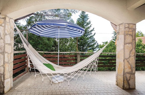 Krusevo Apartment | Lovely apartment in Krusevo with WiFi