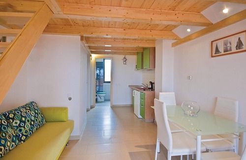 Valdebek Apartment | Lovely apartment in Pula with WiFi