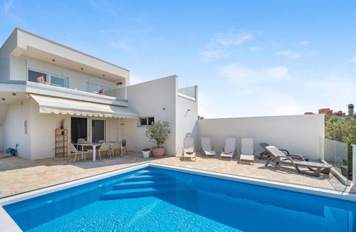 Jarebinjak House | Lovely home in Jarebinjak