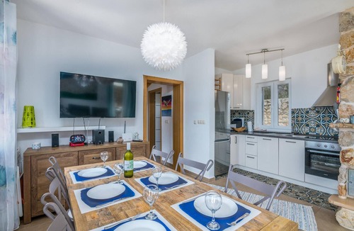 Miholascica House | Lovely home in Miholascica
