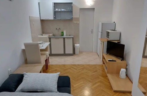 Sesvete House | Lovely studio in Dubec