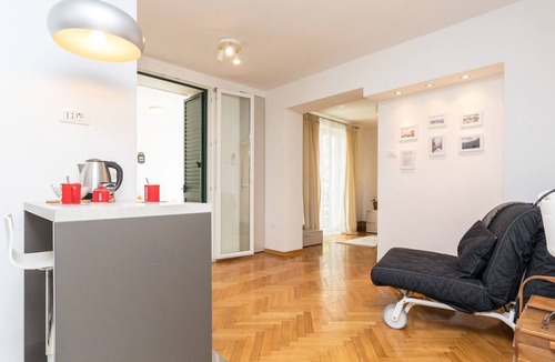 Ploce Apartment | Luxuriöses BonBon-Studio by Interhome