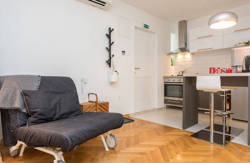 Ploce Apartment | Luxuriöses BonBon-Studio by Interhome