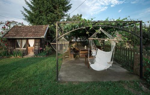 Gornji Bogicevci House | Luxurious Home In Gornji Bogicevci With Sauna